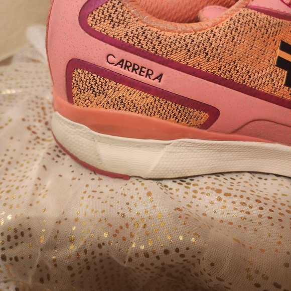 Kuru Carrera Tangerine Magenta Fitness Shoes - Picture 2 of 6